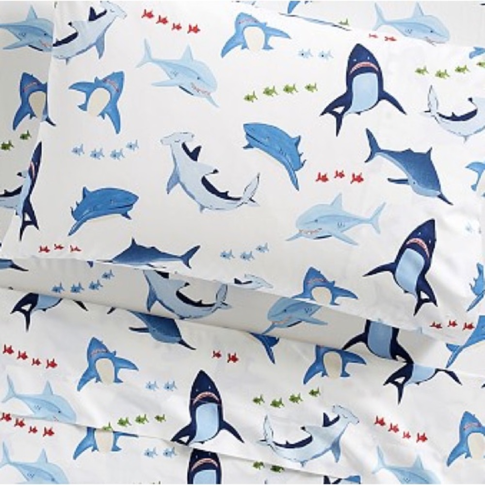 POTTERY BARN KIDS Organic Shark Bite Sheet Set